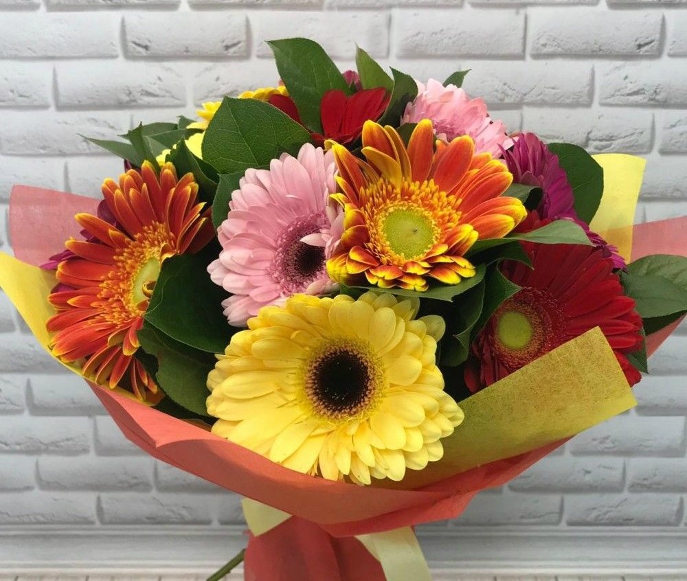 Букет цветов из: Герберы в Красные Баки