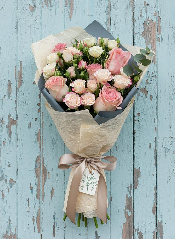 Букет цветов из: Розы в Красные Баки