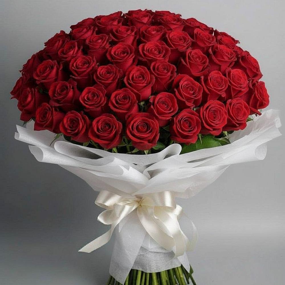 Букет 101 Красная роза Блэк Мэджик в Красные Баки