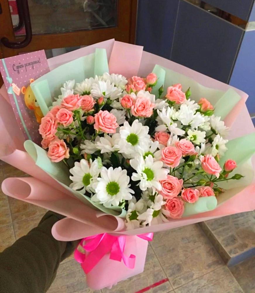 Букет цветов из: Розы и Хризантемы в Красные Баки