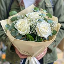 Букет цветов из:  Розы #REPLACE_PRED# Красные Баки