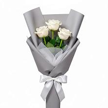 Букет 3 белые розы #REPLACE_PRED# Красные Баки