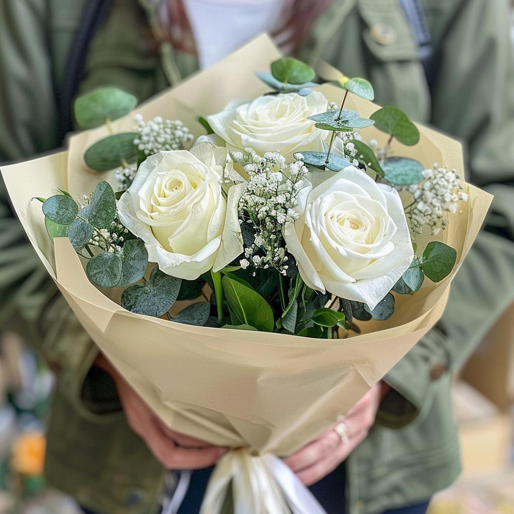 Букет цветов из: Розы в Красные Баки