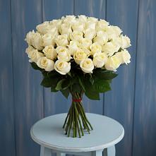 Букет 51 Белая роза Эдлесс Лав в Красные Баки