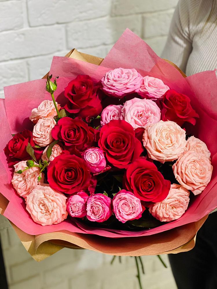 Букет цветов из: Розы в Красные Баки