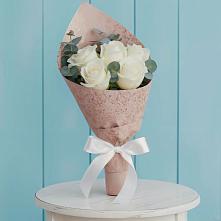 Букет цветов из:  Розы в Красные Баки