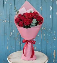 Букет цветов из:  Розы в Красные Баки