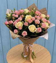 Букет цветов из:  Розы в Красные Баки