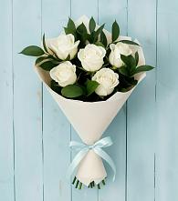 Букет цветов из:  Розы в Красные Баки