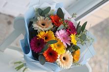 Букет цветов из:  Герберы #REPLACE_PRED# Красные Баки