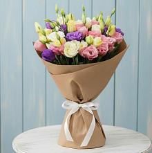 Букет цветов из:  Лизиантусы в Красные Баки