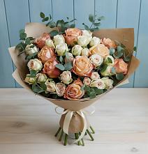 Букет цветов из:  Альстромерии и Розы в Красные Баки
