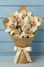 Букет цветов из:  Орхидеи и Розы в Красные Баки