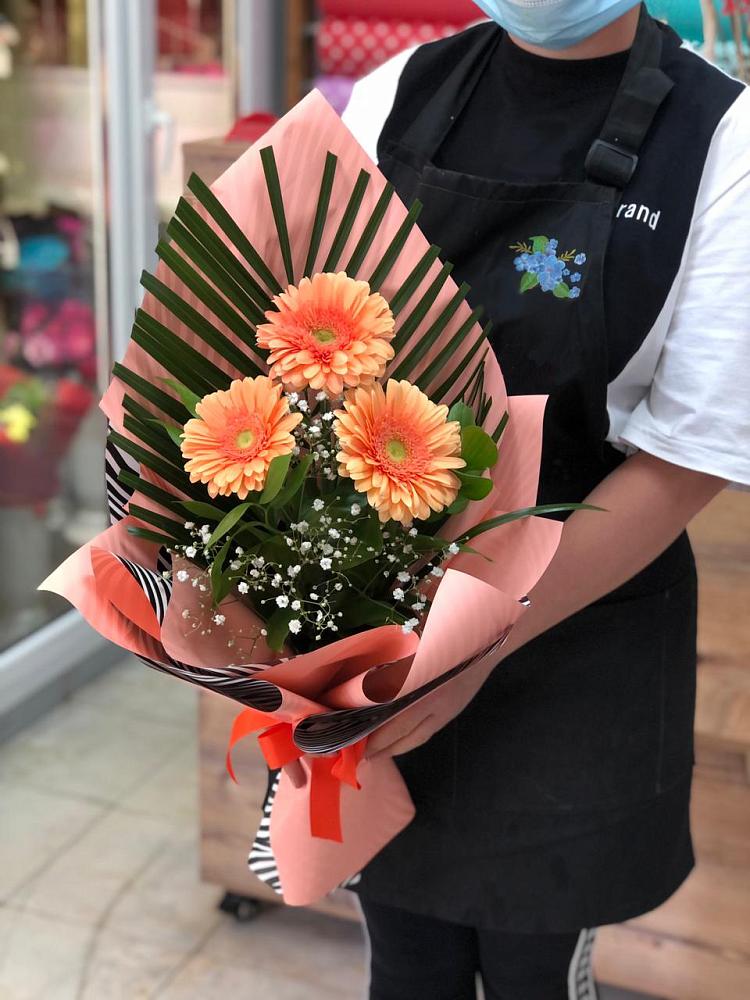 Букет цветов из: Герберы в Красные Баки